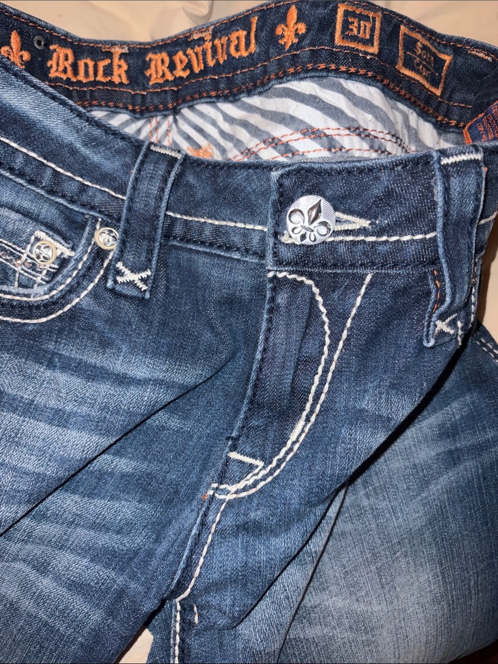 Rock Revival Women's Size 30 Medium Blue Bling Sora Capri Stretchy Denim Jeans - Picture 5 of 11